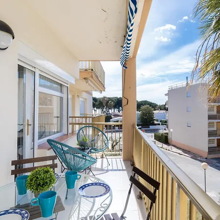 Coastal Paradise & Cozy With A 100m From The Beach! Cambrils